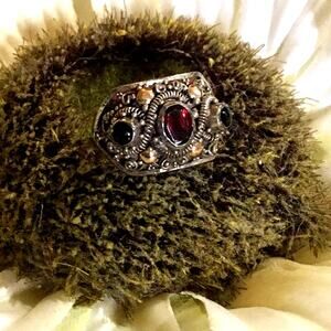 Vintage Sterling Silver Garnet Ring, Gothic Boho Ornate 925 Statement – Size 8.5